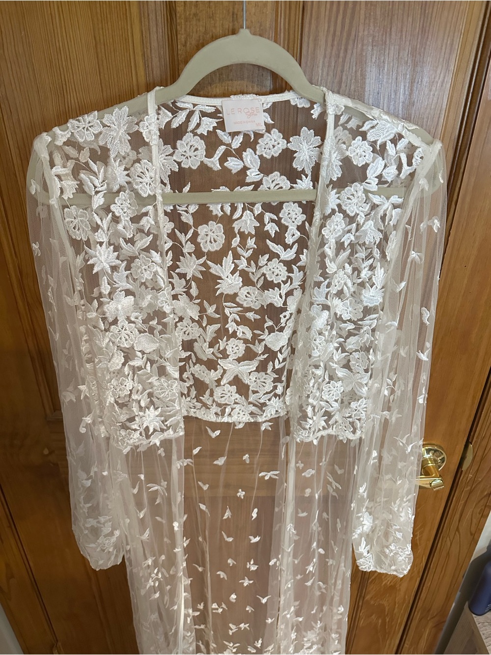 Le Rose White Floral Lace Sheer Duster Kimono Cover-Up - Picture 2 of 7
